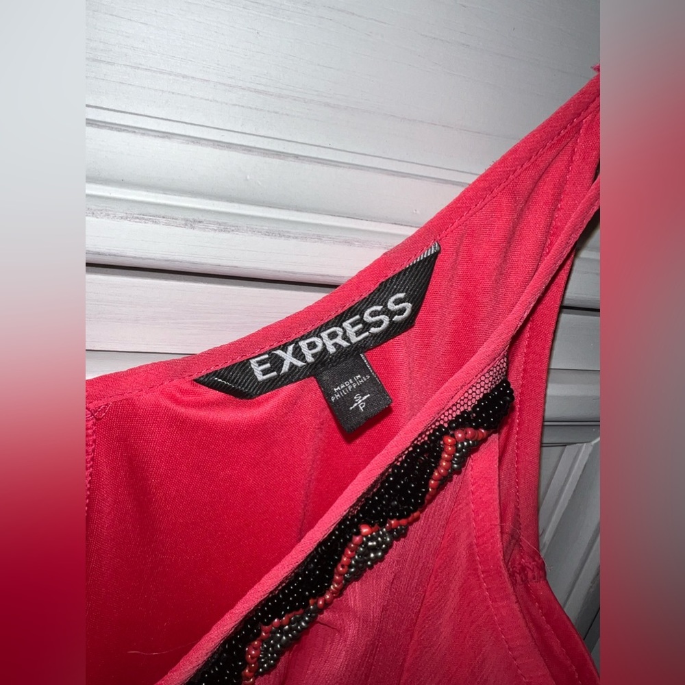 Express Free Flowing Dress - Picture 3 of 11
